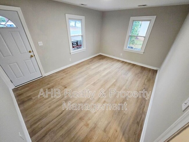 Building Photo - 1214 Franklin St