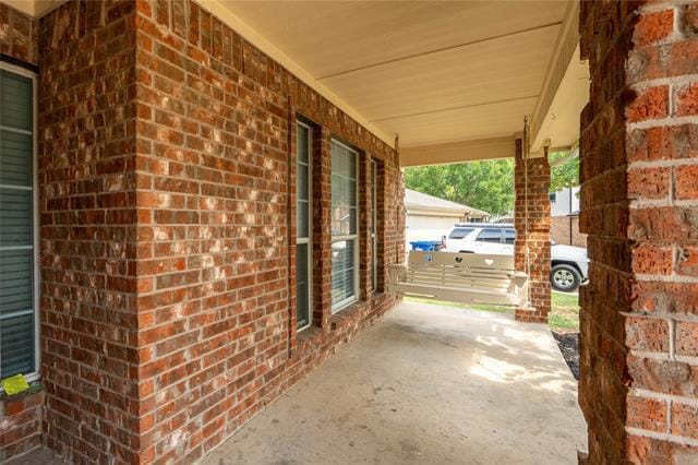 Building Photo - 2304 Glenhaven Dr