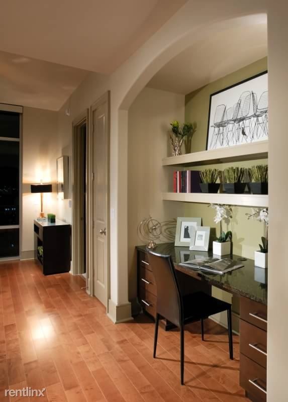 Building Photo - 1 br, 1 bath Apartment - 111 Congress Ave 994