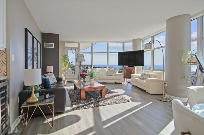 Building Photo - 35 Mariner Terrace