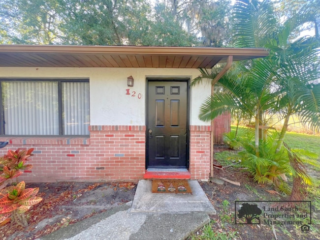 Building Photo - 120 Rosalynn Cir