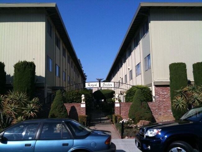 Foto del edificio - 100 Elm St