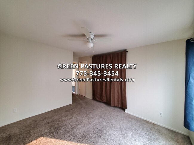 Foto del edificio - 3918 Clear Acre Ln