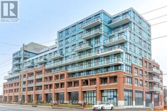 Building Photo - 11611 Yonge St