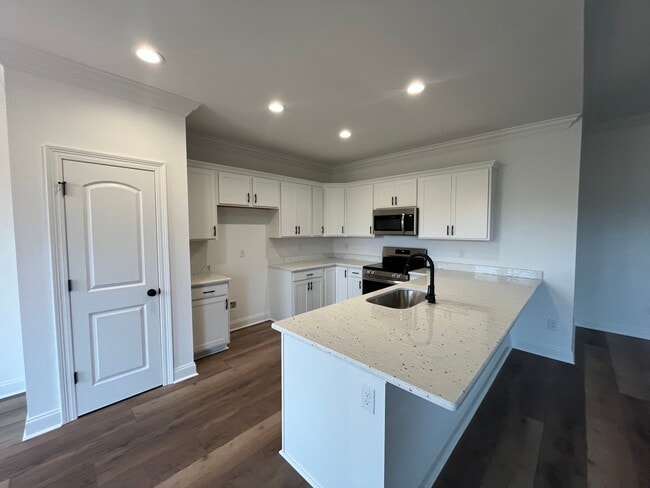 Foto del edificio - 109 Nandina Dr