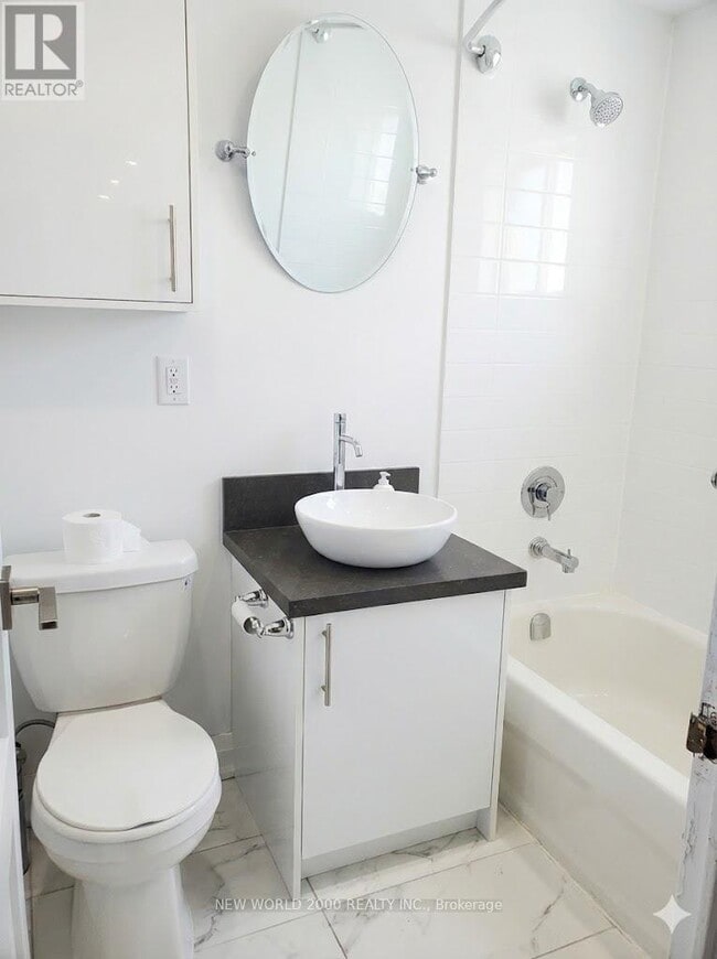 Building Photo - 88 Bernard Ave