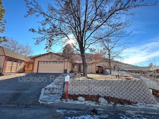 Building Photo - 15035 Tourmaline Dr