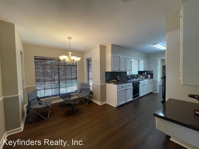 Building Photo - 4 br, 2 bath House - 5114 Sandy Ridge Dr.