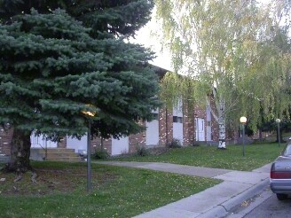 Primary Photo - 409 S Fee St