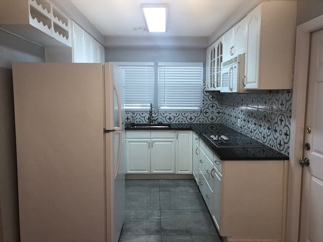 Foto del edificio - 219 Radiance Ave