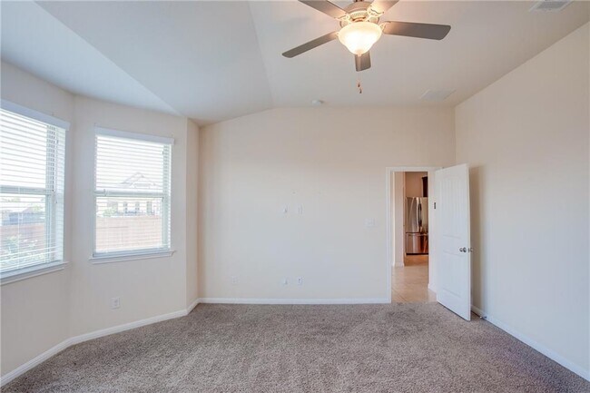 Foto del edificio - 2219 Land Grant Way