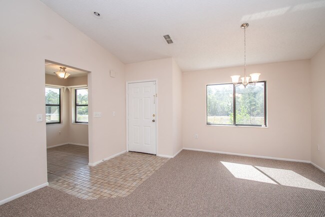 Building Photo - Beautifully updated waterfront condo!
