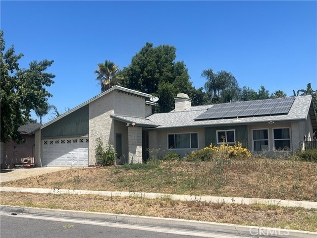 Primary Photo - 946 W Woodcrest St