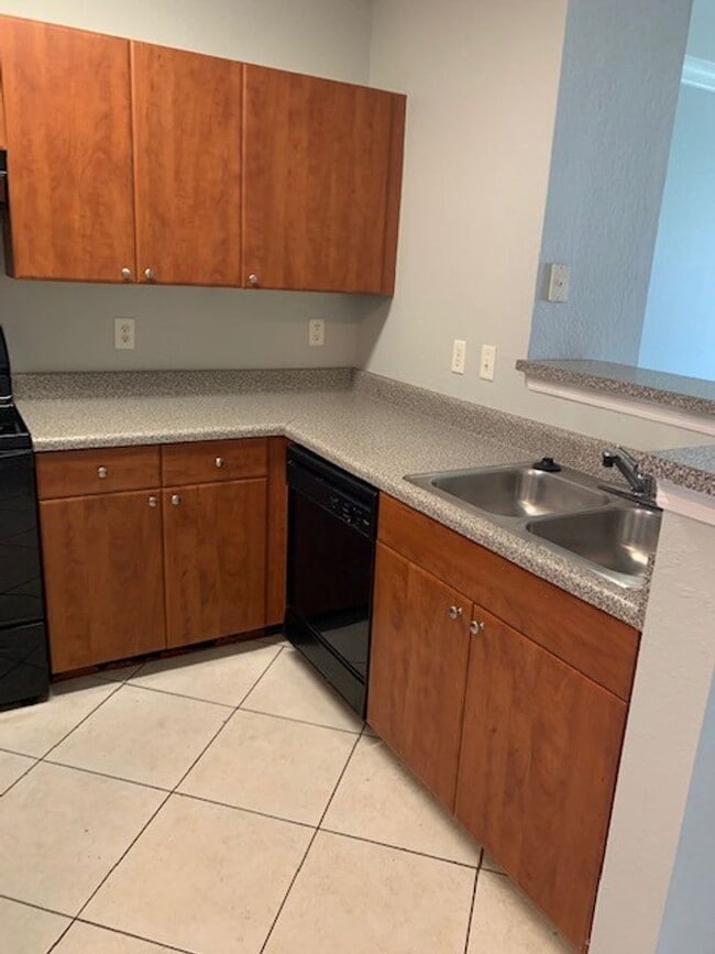 Building Photo - 1 Bed/1 Bath Condo in Downtown Orlando