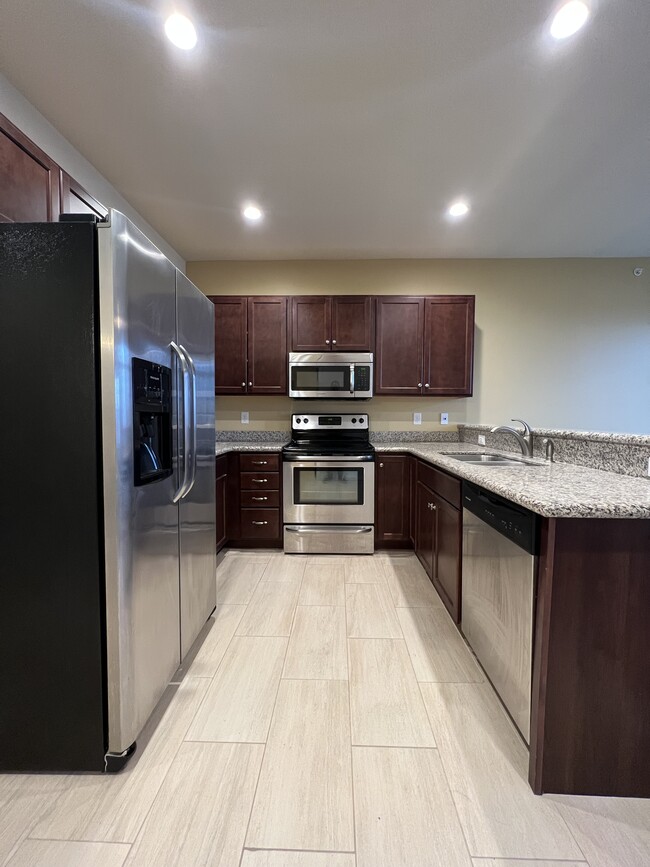 Estudio - Nicholas Apartments