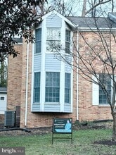 Building Photo - 510 Fairfax Ln