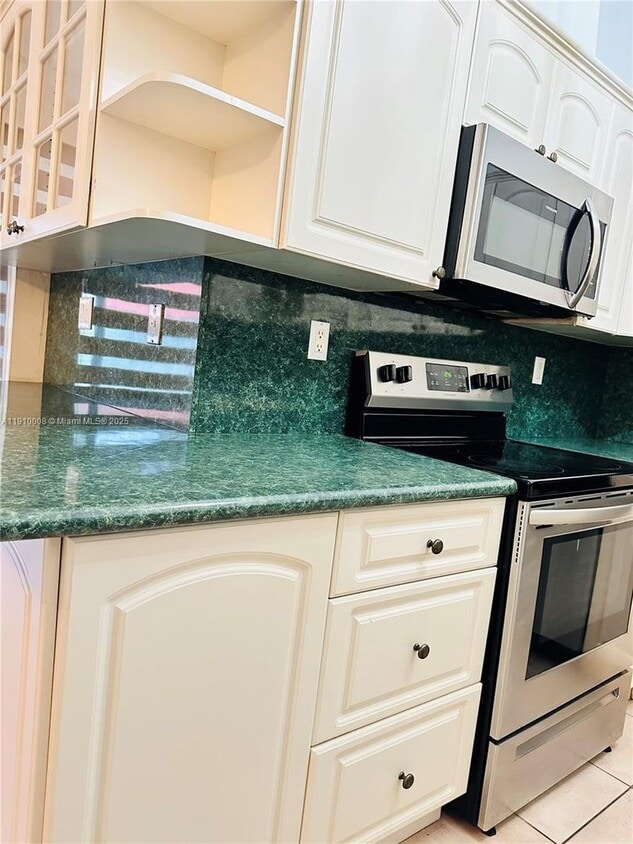 Foto principal - 1101 NW 134th Pl