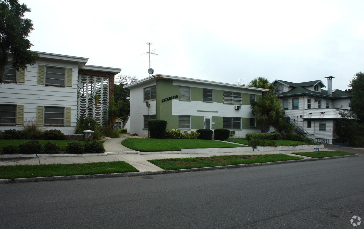 Primary Photo - 105 7th Ave N