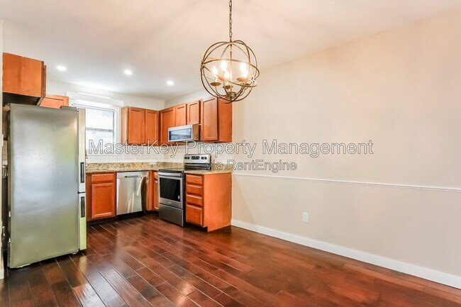 Foto del edificio - 7405 Leesville Rd