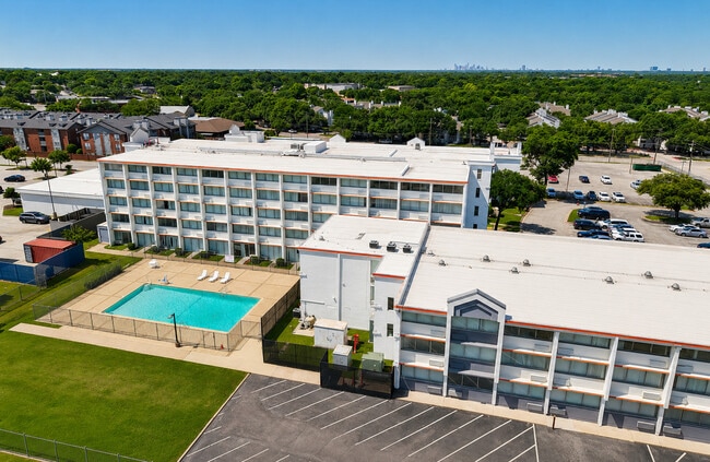 Foto del edificio - Siegel Select Dallas