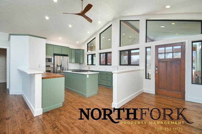 Foto del edificio - Exceptional Boise West Bench Home