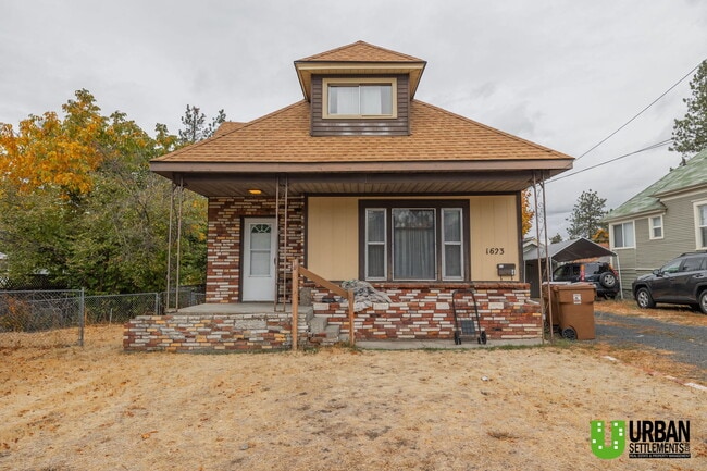 Building Photo - 1623 E 10th Ave