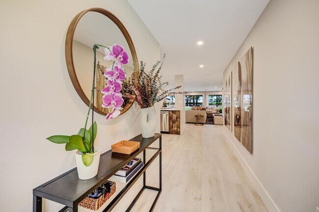 Foto del edificio - 2835 Polo Island Dr