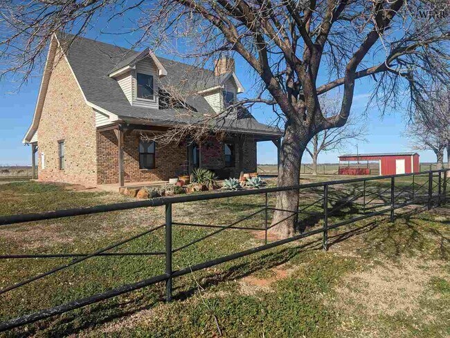 Foto del edificio - 5301 River Rd