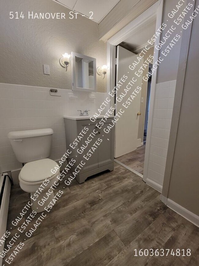 Building Photo - 2 bed 2 bath East Side Apartment