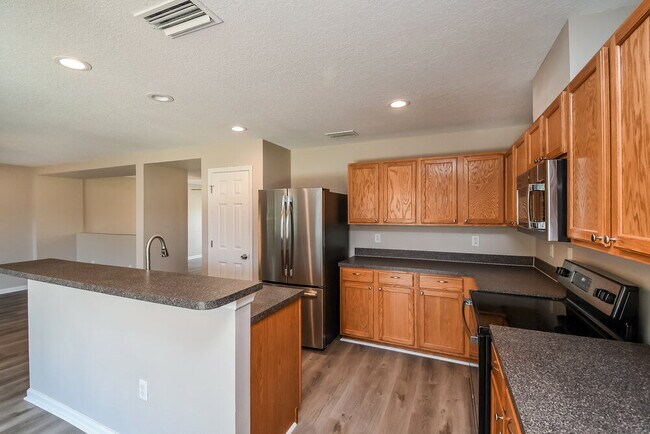 Foto del edificio - 11504 Bonnie Lakes Ct