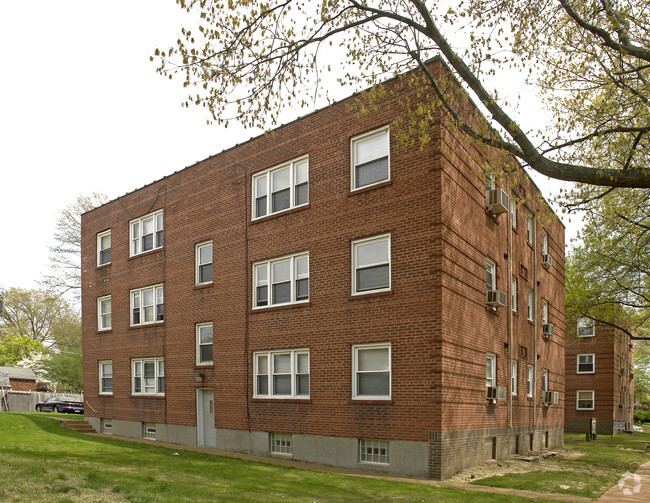 4916-4920 Jameison Ave Apts - 4916-20 Jamieson Ave Apts