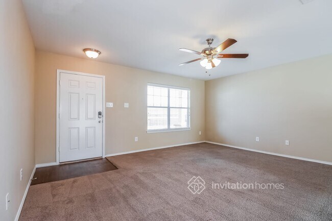 Building Photo - 2928 Early Fawn Ct