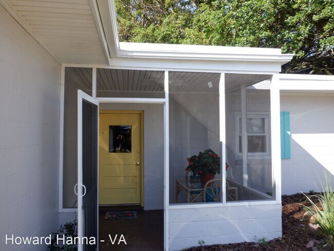 Foto del edificio - 2 br, 1 bath House - 4917 Lauderdale Avenue