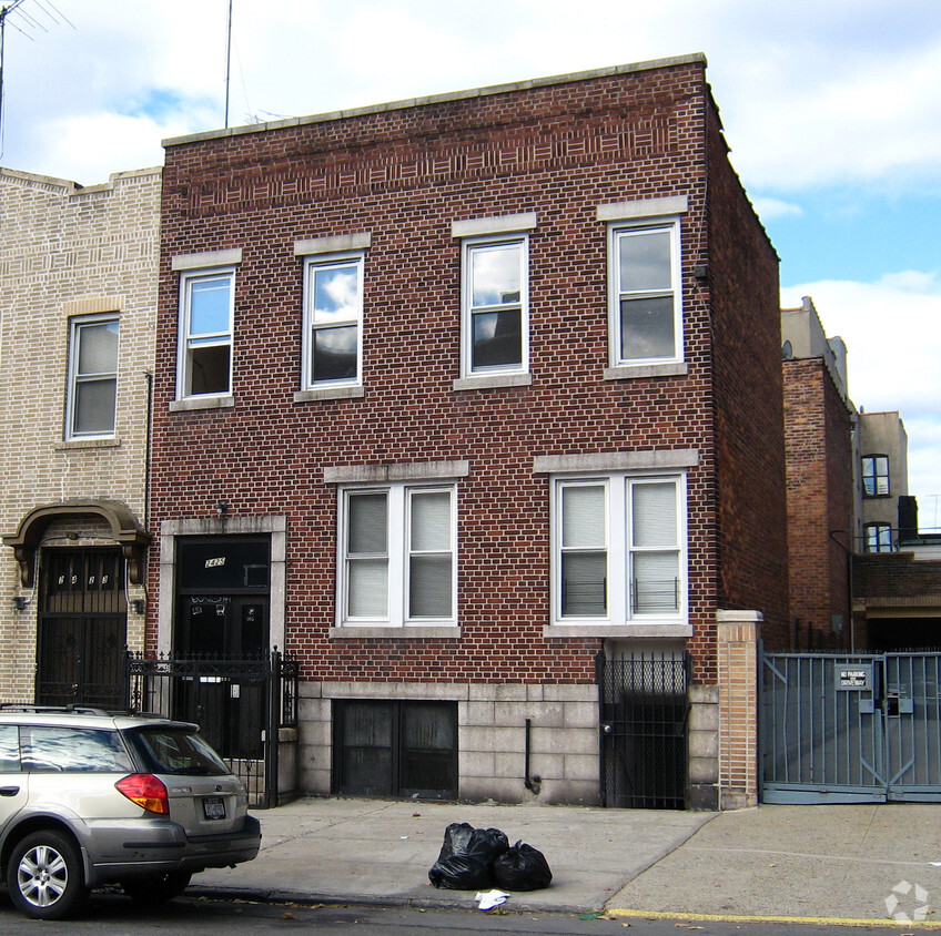 2425 Crotona Ave, Bronx, Ny 10458 - Apartments In Bronx, Ny 