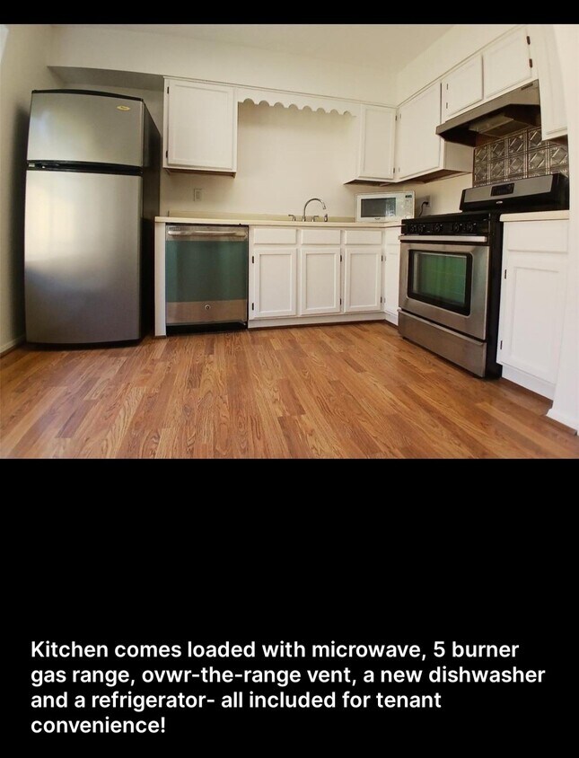 Building Photo - 1126 E Brompton Dr