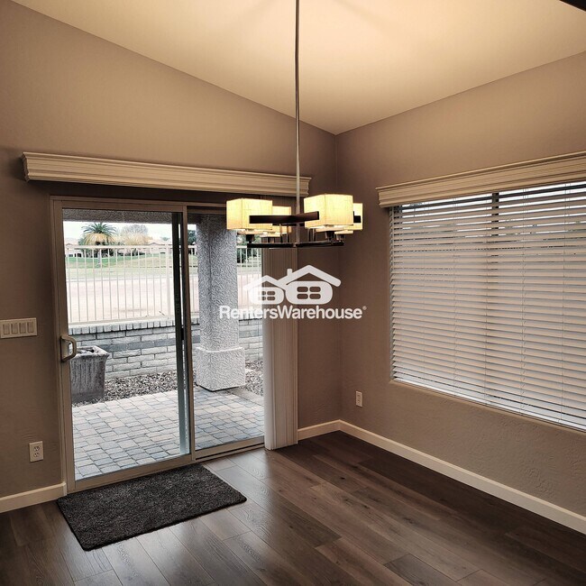 Building Photo - 1739 N Sinova