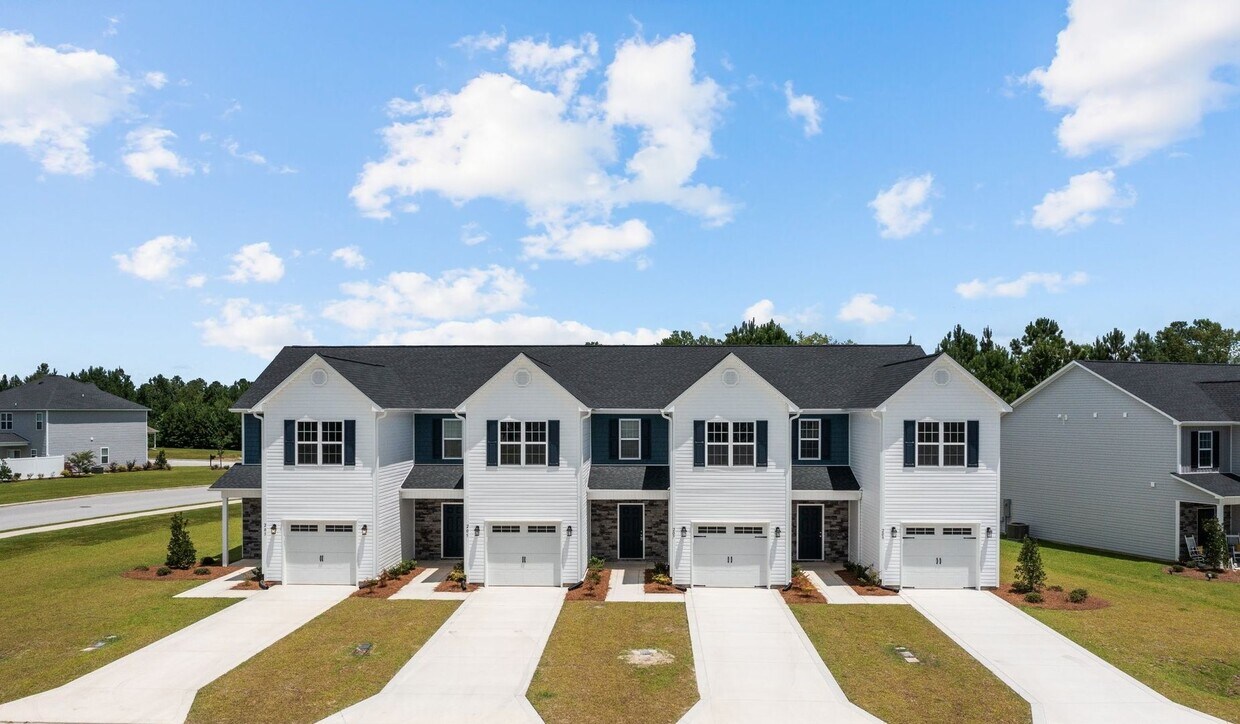 Primary Photo - Welcome to Verrazzano Lane!