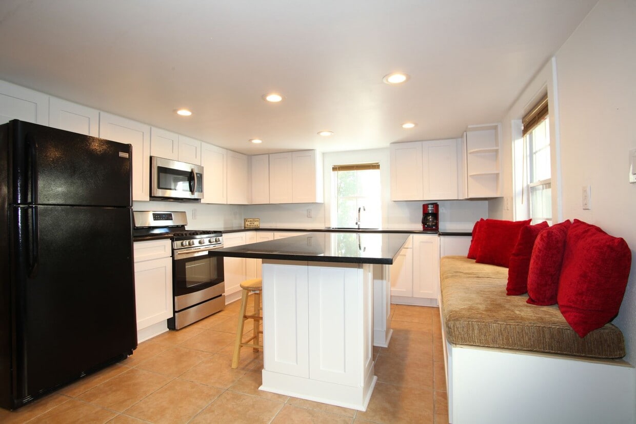 Photo - 3316 Upperline Street