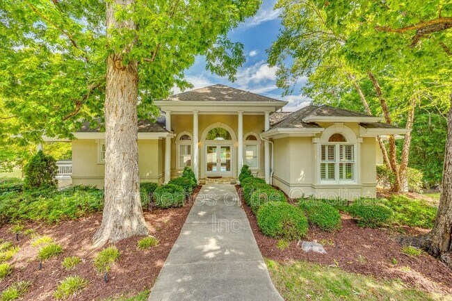 Foto del edificio - 11 Hamilton Woods Ct