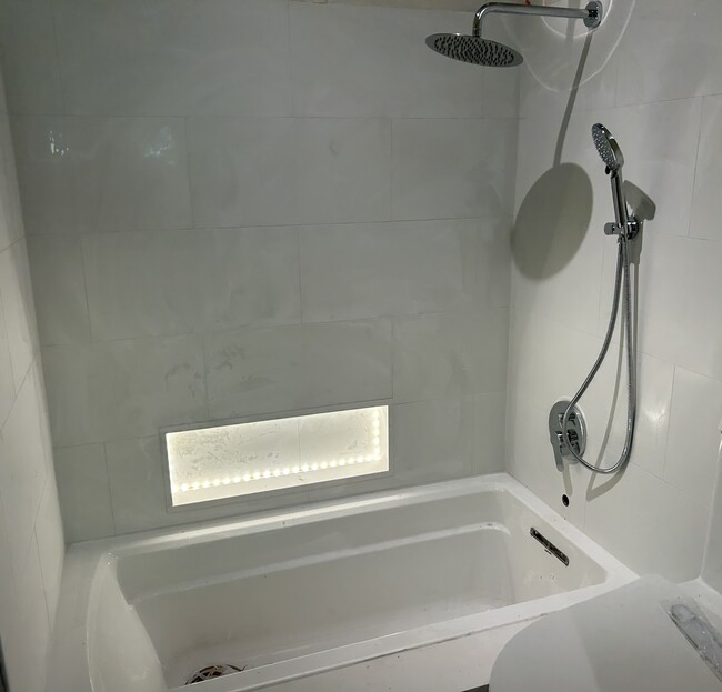 Building Photo - 3321 Anoai Pl