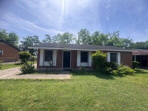Building Photo - 5154 Greensboro Dr