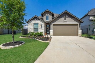 Building Photo - 524 Calmo Ct