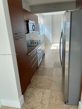 Building Photo - 2681 N Flamingo Rd