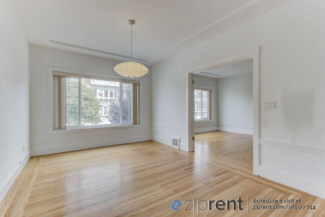 Building Photo - 615 8th Ave