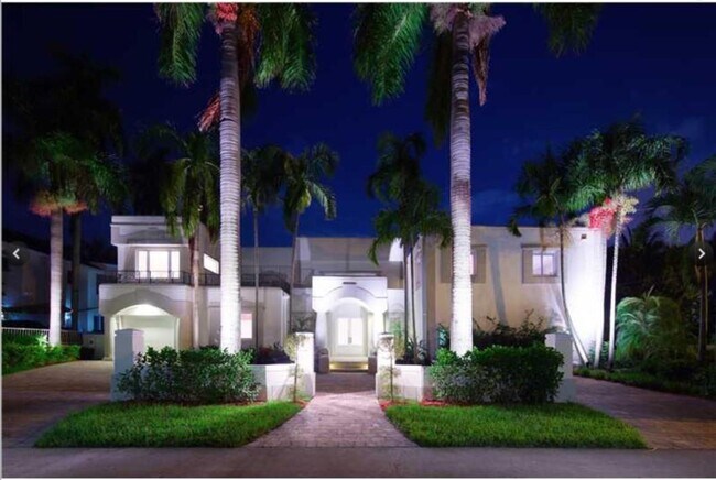 Foto del edificio - 929 N Southlake Dr