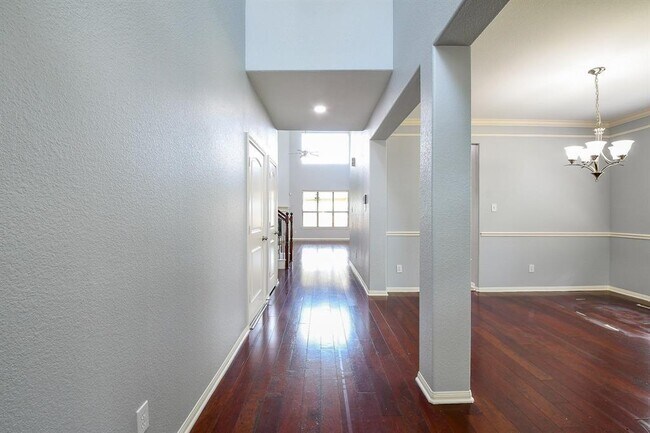Foto del edificio - 1106 Windsor Chase Ln