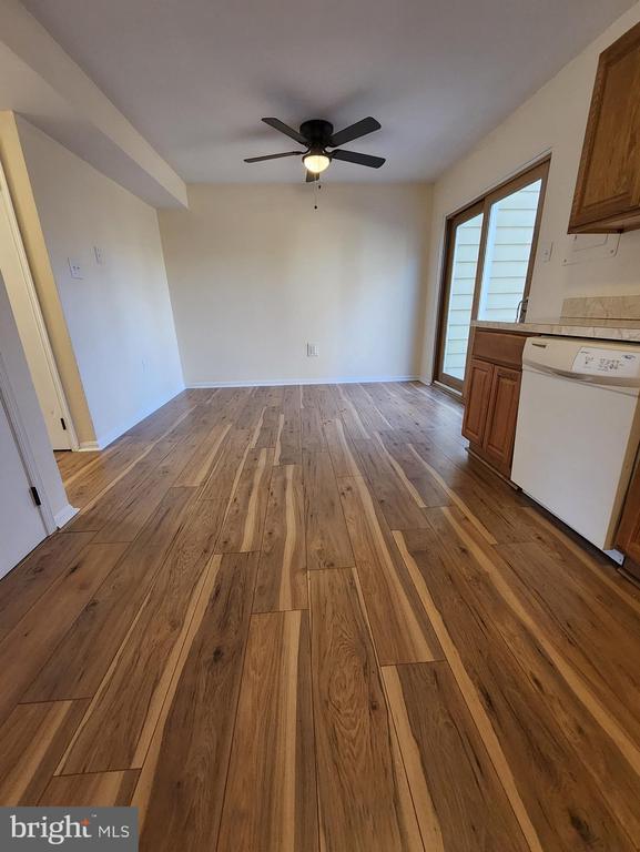 Building Photo - 4528 Appledale Ct