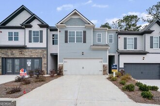 Building Photo - 230 Lower Pheasant Ln