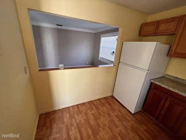 Foto del edificio - 3 br, 2 bath House - 3115 Windsor Ave # 2