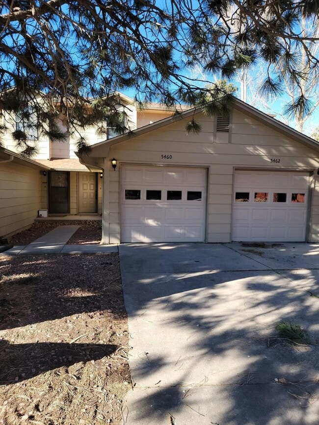 Building Photo - 5460 Fiesta Ln